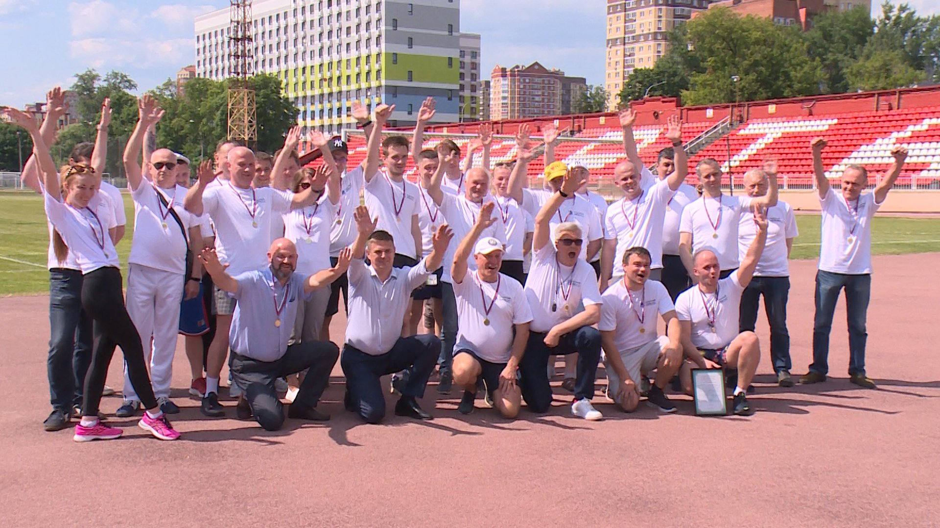 Сотрудники «Опытного завода № 31 Гражданской авиации» отметили 70-летие ...