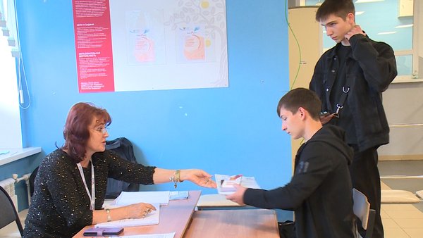 В течение дня жители Медвежьих Озёр голосовали за губернатора Московской области