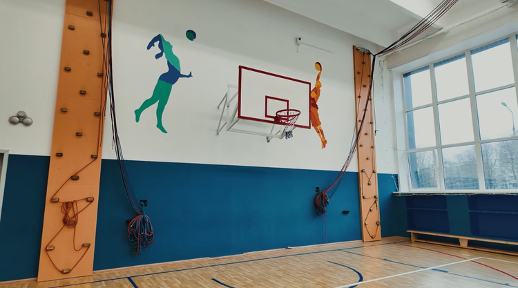 Спортивный зал школы № 13