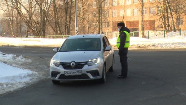 Сотрудники Минтранса Московской области провели в Щёлкове рейд по выявлению нелегальных такси