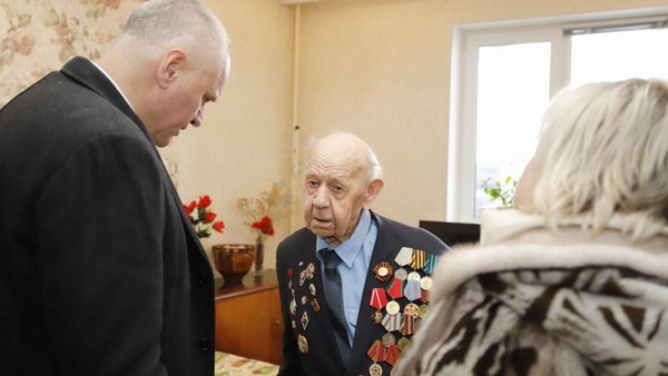 Члены фрязинского отделения партии «Единая Россия» поздравили участников СВО с Днем защитника Отечества в ходе масштабного праздничного мероприятия