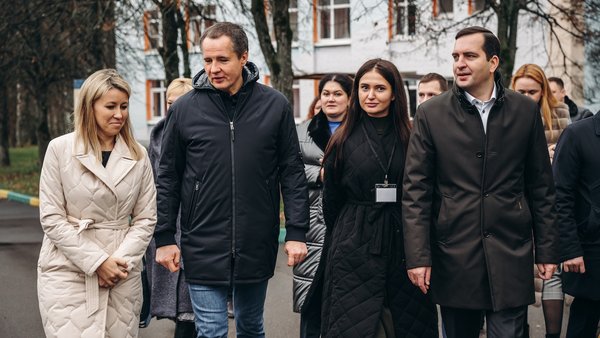 Губернатор Белгородской области проверил размещение переселенцев в Щёлково