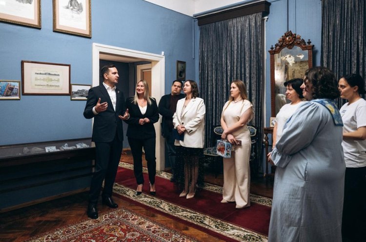 9xq0yf24qkdjfu2wdrxu2hpf1rn797g1