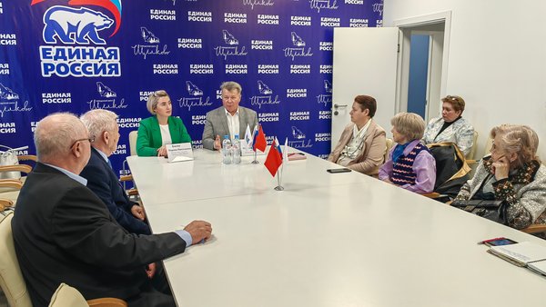 Круглый стол на тему благоустройства сквера Пролетарского проспекта состоялся в Щёлкове