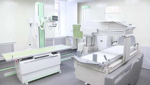 В отделении лучевой диагностики Московского областного клинического противотуберкулёзного диспансера в Сукманихе произведён монтаж нового рентгеновского аппарата.