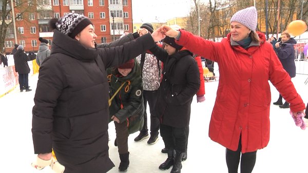 Масленичные гуляния развернулись в минувшее воскресенье в городском парке культуры и отдыха