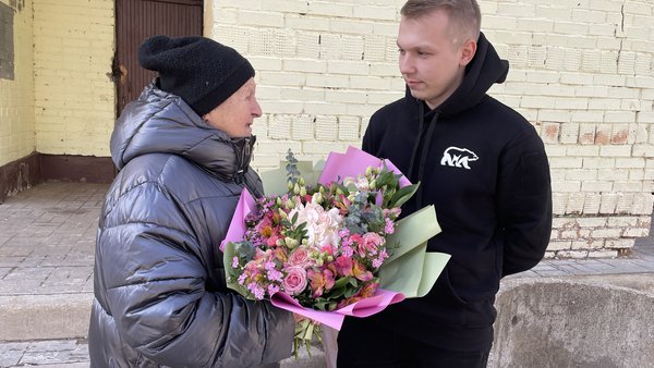 Нина Ивановна Иванова ветеран 8 марта