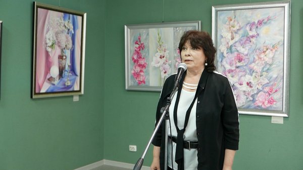 Выставка «Краски жизни» открылась в выставочном зале «Галерея»