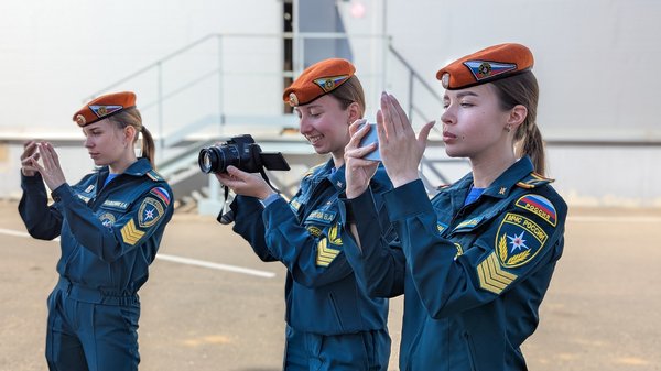 курсанты