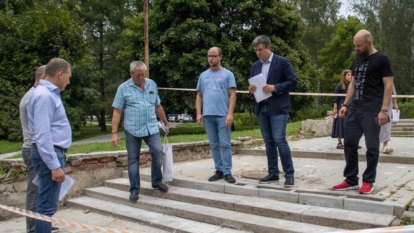 «Единая Россия» провела встречу с руководством предприятия