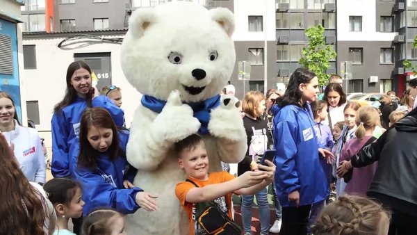День защиты детей дружно встретили в микрорайоне Финский-3.