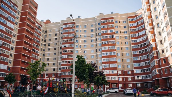 Голосуем за дворы. И тут голосуйте и там.