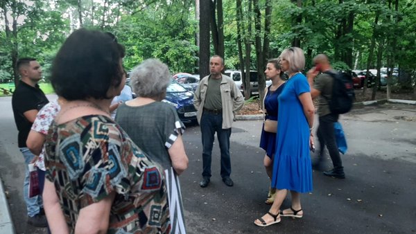 Елена Вороницына провела встречу с жителями