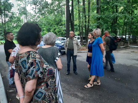 Елена Вороницына провела встречу с жителями