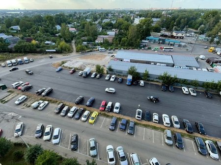 В микрорайоне Финский появилась долгожданная парковка на 200 машин.