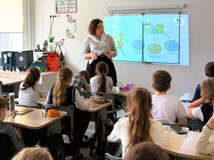 a3404d8596f889e12f3e3b9588203f28-28396