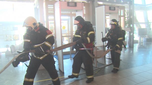 Более 50 пожарных и спасателей приняли участие в ежегодных учениях по ликвидации возгорания