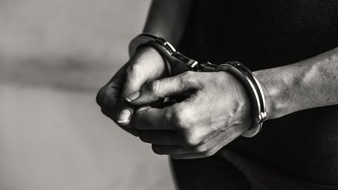 criminal-handcuffs