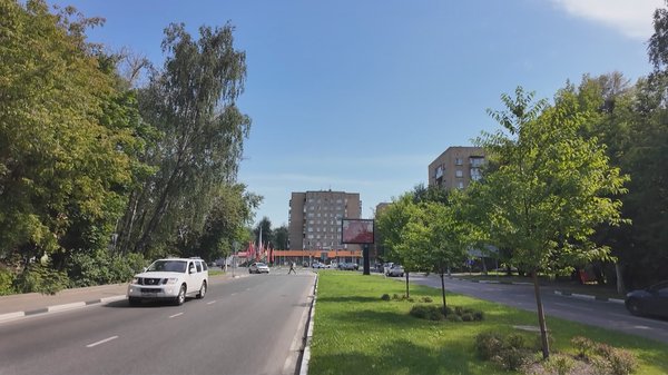 Девятиэтажка № 1 на Краснознаменской