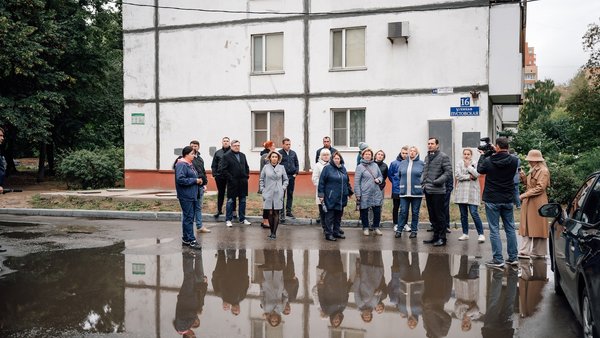 Семилетняя война с парковкой завершилась на улице Пустовская. Глава проверил результат