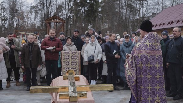 Имена жертвователей напишут на кирпичах в стене храма