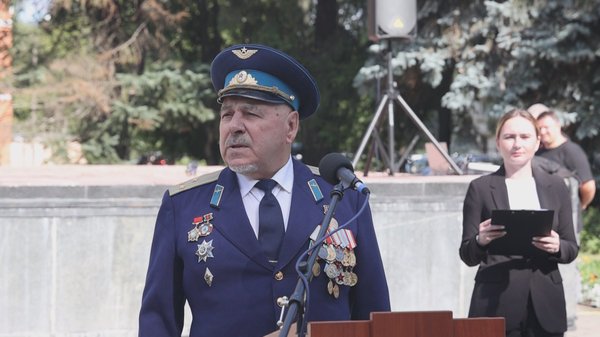 Михаил Мануйлов