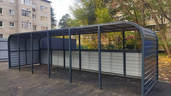 В Ильинском устанавливают новые контейнерные площадки