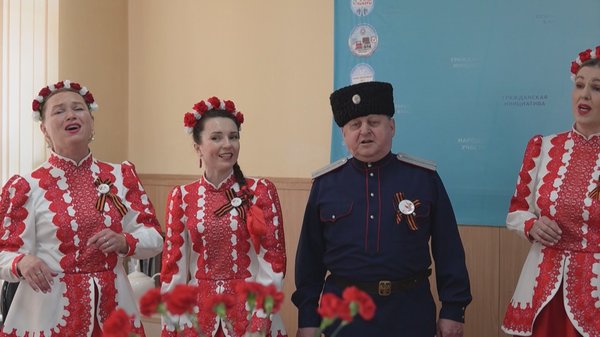 С творческим номером выступил ансамбль «Космические казаки» из Звездного городка