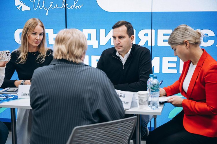 photo_2025-12-12_18-52-42