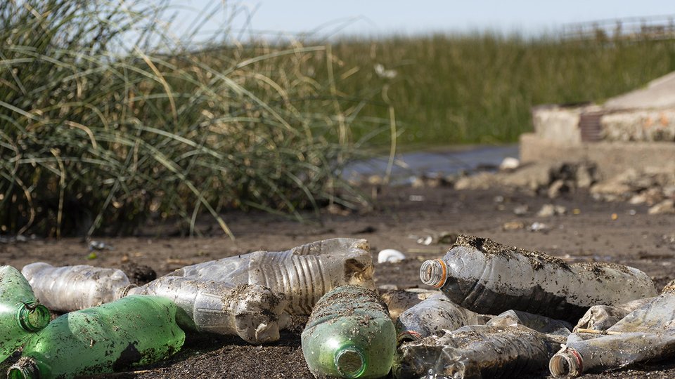 pollution-concept-water-with-garbage