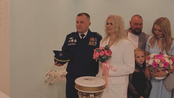 Регистрация брака проходила во фрязинском ЗАГСе в кругу самых близких людей