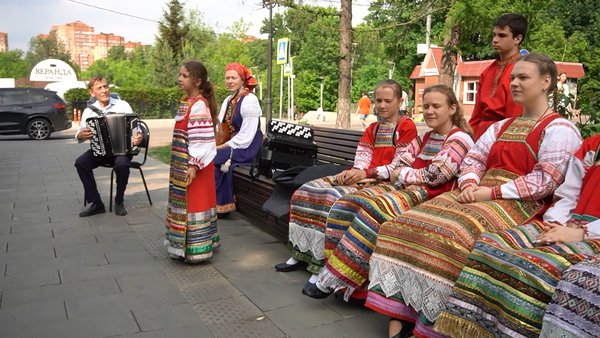 русская поэзия мхв1.mxf_snapshot_00.02_[2025.06.16_10.26.29]