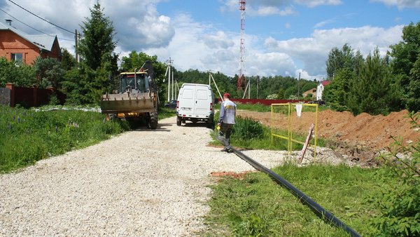 В деревне Костыши строят газовые сети по программе губернатора Андрея Воробьёва