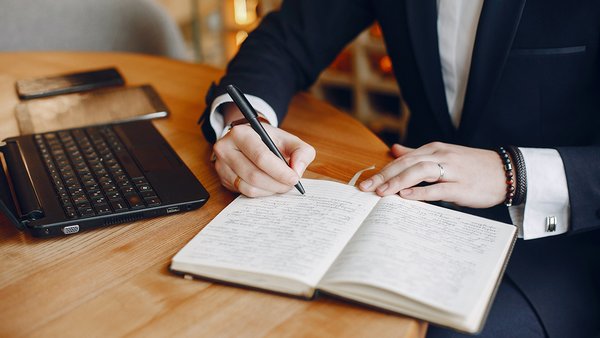 stylish-businessman-working-cafe