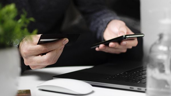 top-view-online-shopping-concept