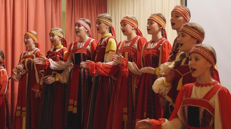 Песню о северном крае исполнил заслуженный коллектив народного творчества «Травушка»