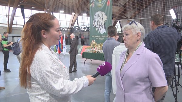 Елена Чухарева