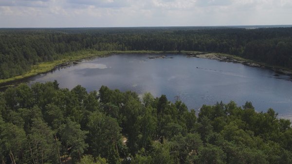 Одно из живописных мест нашего округа – озеро Черное
