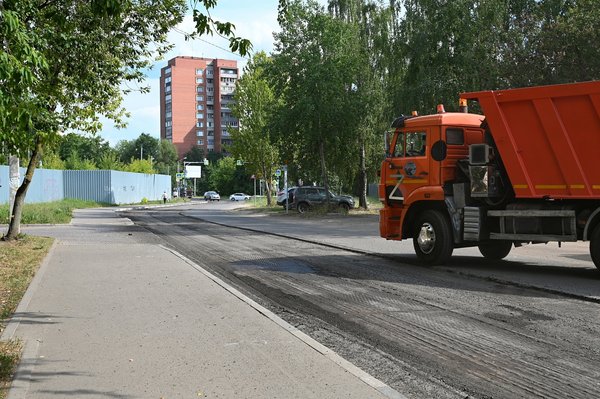 На Комсомольской улице начался ремонт.